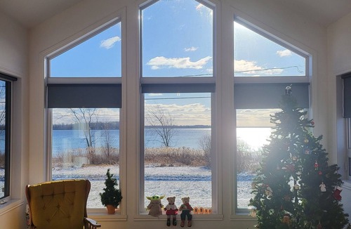 Valleyfield House | Beautiful spacious river view house, direct access to regional park
