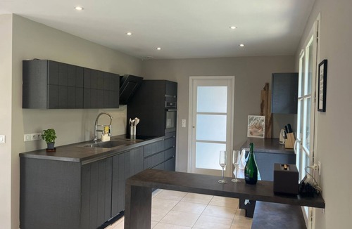 Garrigues-Sainte-Eulalie Villa | Beautifully three-bedroom property blends rural charm modern living