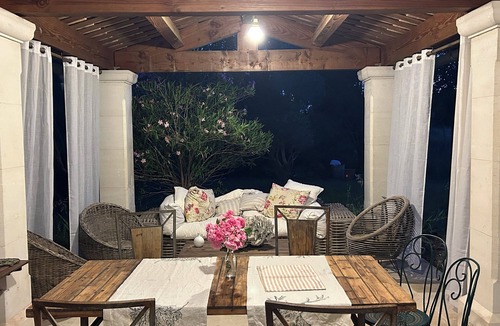 Garrigues-Sainte-Eulalie Villa | Beautifully three-bedroom property blends rural charm modern living