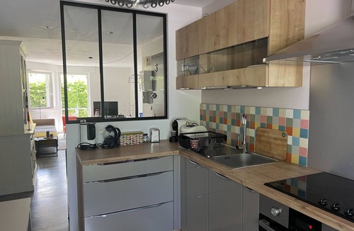 Saint-Sebastien-sur-Loire Apartment | Beautiful apartment for 3 with garden