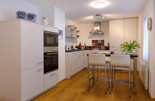 Schwenden Apartment | Beautiful apartment for 4 people with WIFI, TV, patio and panoramic view