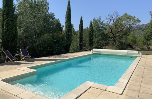 Saint-Antonin Noble Val Cottage | Beautiful stone Gite with heated pool by the river near Saint Antonin Noble Val