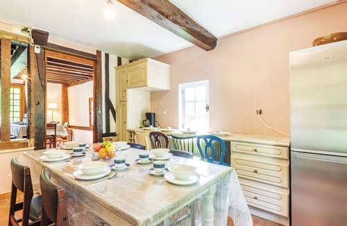 Saint-Georges-du-Mesnil Villa | Beautiful private villa for 10 guests with WIFI, TV and pets allowed