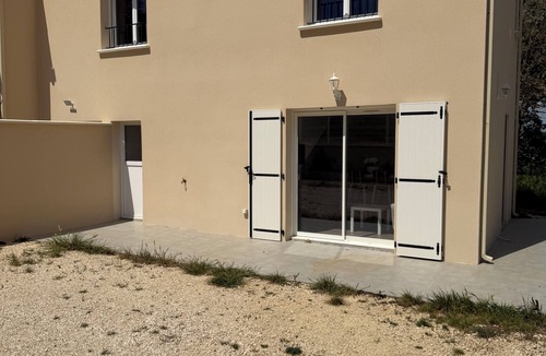 Saint-Laurent-des-Arbres House | Beautiful new house in a quiet, restful location