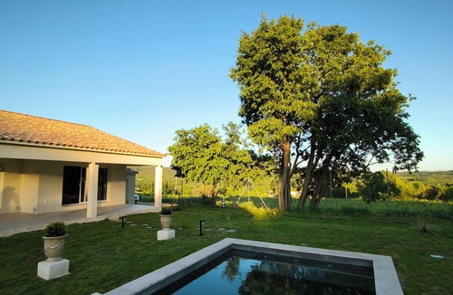 Saint-Marcel-de-Careiret House | Beautiful villa between Avigon and Uzès.