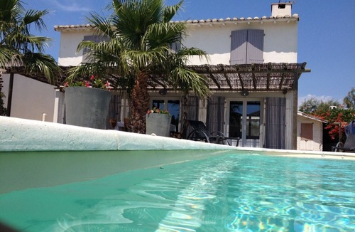 Saintes-Maries-de-la-Mer House | Beautiful Villa with Pool
