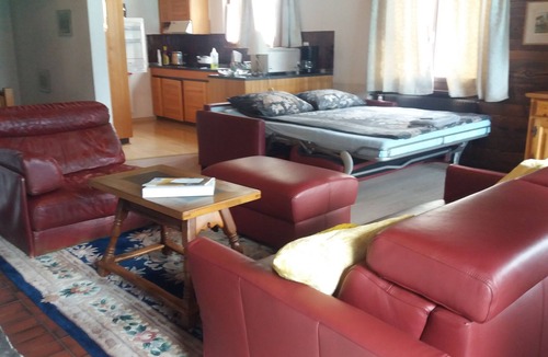 Oberried am Brienzersee Apartment | Beautiful, spacious vacation apartment with access to Lake Brienz. Pet friendly