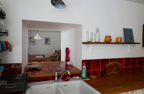 La Capelle-et-Masmolene House | Beautiful village house 10 mins from Uzès