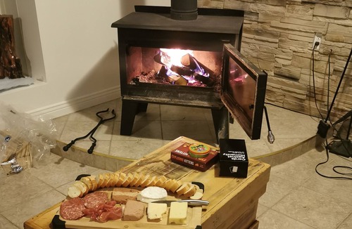 Notre-Dame-de-la-Merci Ski Chalet | Beautiful fully equipped Cottage by the lake