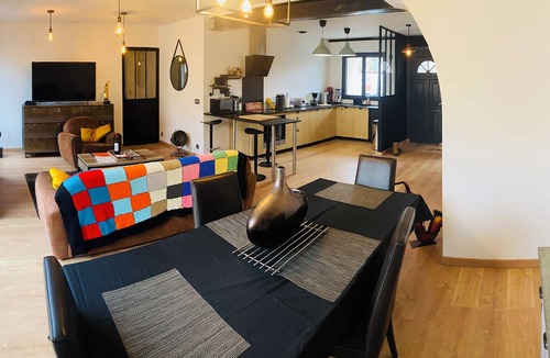 Cenon House | beautiful house with jacuzzi !