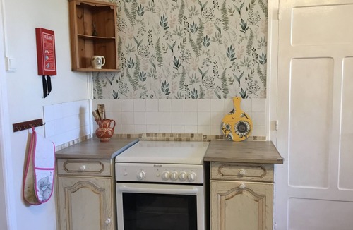Saint-Pierre-du-Chemin House | Beautiful,private heated pool,sleeps 5 Puy du Fou. Peaceful countryside setting.
