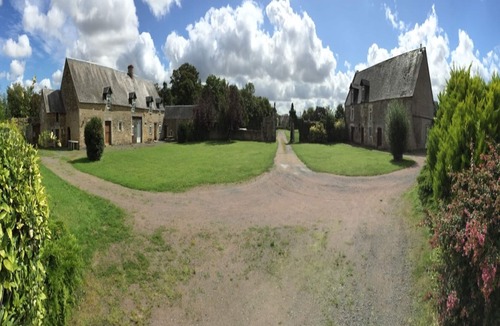 Sainte-Honorine-du-Fay Cottage | Beautiful tranquil cottage within Manor House grounds. Longer terms considered.