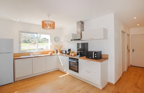 Saint-Etienne-de-Fontbellon House | Beautiful home in St Etienne de Fontbell