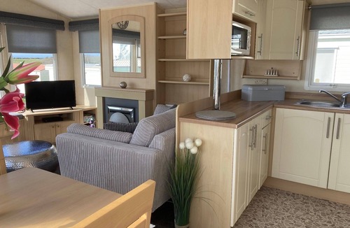 Monreith Cabin | Beautifully Presented 2 Bedroom Static Caravan