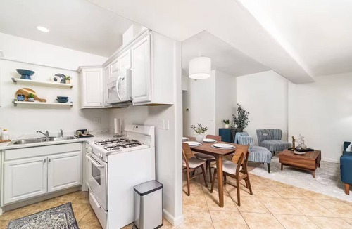 Marina District Apartment | Beautiful 1 BD Condo in Downtown San Diego.