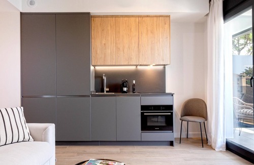 Distrito Norte Sierra Apartment | Beautiful 1 bd with terrace, pool and parking. Arruzafa III