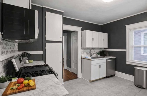 Rochester Apartment | Beautiful 1 Bed Near All Attractions