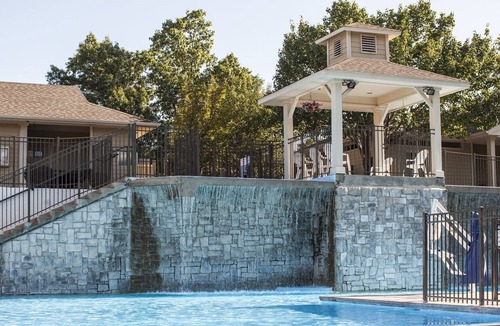 Branson West Apartment | Beautiful 1 bedroom unit at resort, sleeps 4