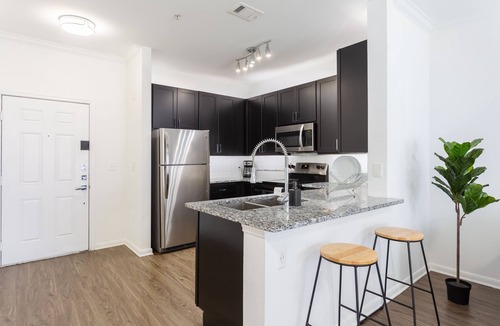 Austin Apartment | Beautiful 1 Bedroom 15 Minutes From Austin Airport
