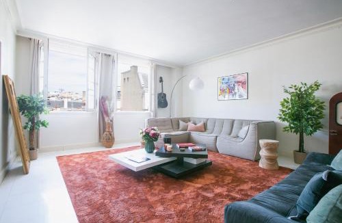 Champs-Elysees Apartment | Beautiful 1 Bedroom Luxury Apartment next to Champs-Elysées - PC62A