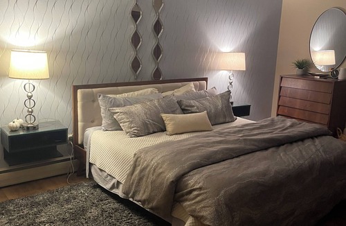 Cumberland Apartment | Beautiful 1-bedroom home in charming Cumberland. Convenient downtown location.