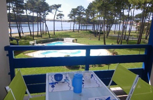 Soustons Apartment | Beautiful 1-BR + mezzanine flat by the lake