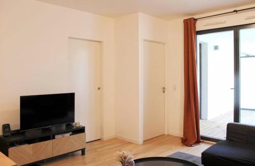 Silly-Gallieni Apartment | Beautiful 1-bedroom apartment with terrace