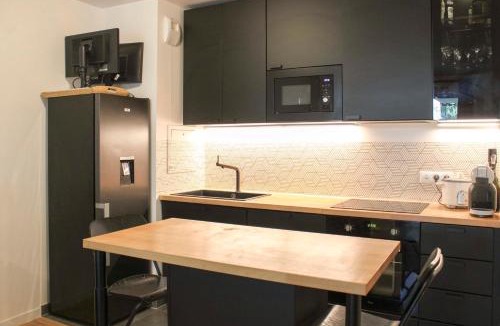 Silly-Gallieni Apartment | Beautiful 1-bedroom apartment with terrace