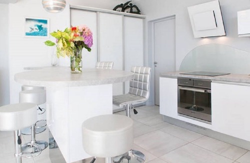 La Chaume House | BEAUTIFUL 180 ° PANORAMIC SEAVIEWS , Oceanfront Villa .