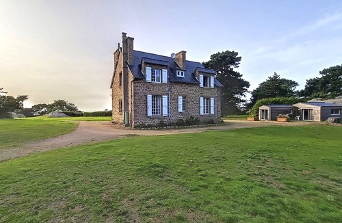 Malo-les-Bains House | Beautiful 19th century granite house, exceptional location