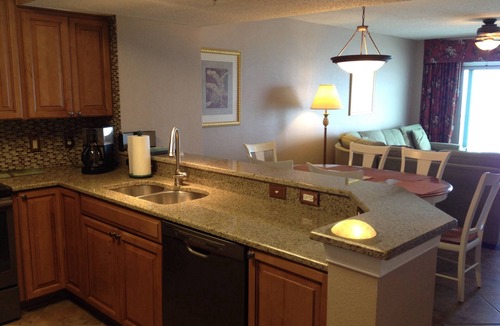 Myrtle Beach Condo | Beautiful 19th floor oceanfront condo. Pools & outdoor spaces updated 2025.