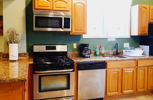 Passyunk Square Apartment | Beautiful 1BD Apt with Roofdeck in Passyunk Square