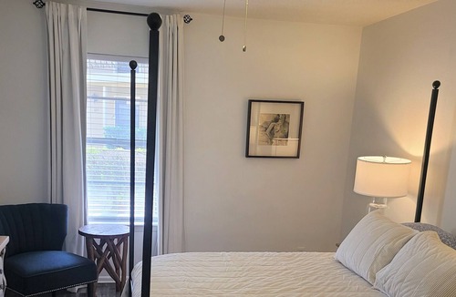 Northwest Los Angeles Heights Condo | BEAUTIFUL 1BDRM CONDO CLOSE TO MEDICAL CENTER AND DOWNTOWN