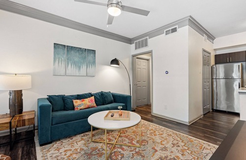 North Burnet Apartment | Beautiful 1BR Next to The Domain 4650