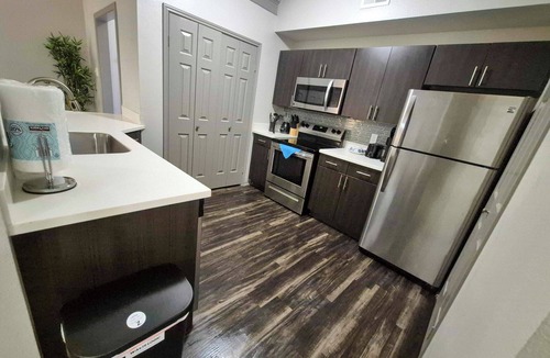 North Burnet Apartment | Beautiful 1BR Next to The Domain 4516