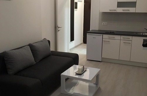 Medulin Apartment | Beautiful 2 apartment newly renovated, W-LAN, super last minute offers