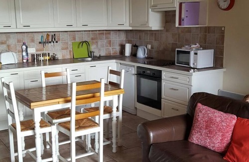 La Redorte Apartment | Beautiful 2-Bed Apartment