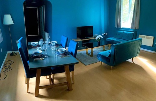 Chapeltown Apartment | Beautiful 2-bed Apartment in Leeds