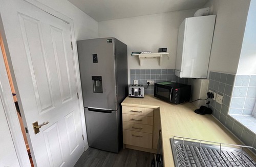 Renfrew Apartment | Beautiful 2-bed Apartment in Renfrew