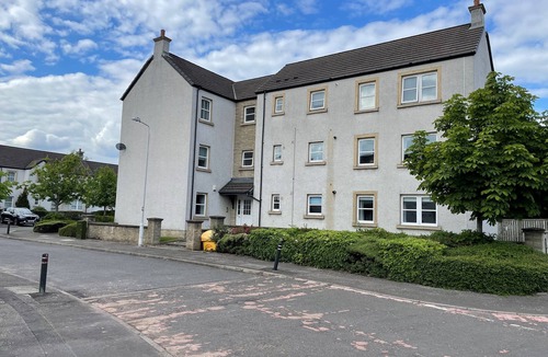 Renfrew Apartment | Beautiful 2-bed Apartment in Renfrew