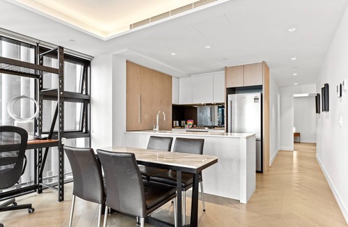 Milsons Point Apartment | Beautiful 2-Bed Unit In Incredible Location