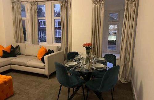 Thurlow Park Apartment | Beautiful 2 Bed Centrally Located Flat Close to 3 Stations