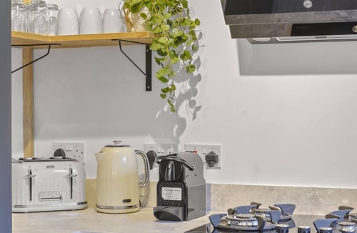 High Barnet Apartment | Beautiful 2 Bed Flat in Barnet