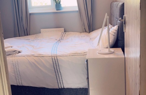 Singlewell House | Beautiful 2 Bed House