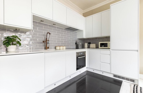 Wood Street Apartment | Beautiful 2 bed in Walthamstow