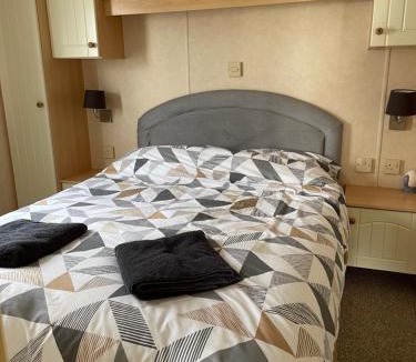 Monreith House | Beautiful 2-Bed Static caravan