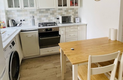 Weston by Wellend Villa | Beautiful 2-Bed Villa in Coventry