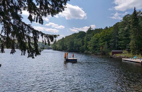 Minden Cottage | Beautiful 2 Bedroom Cottage on Minden Lake