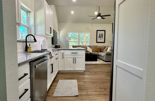 Marble Falls House | Beautiful 2-Bedroom Getaway in Marble Falls: Hike, Float, Unwind in the Ozarks