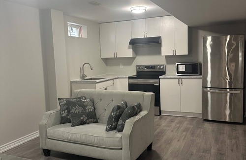 Oshawa Apartment | Beautiful 2 bedroom basement apartment with separate entrance